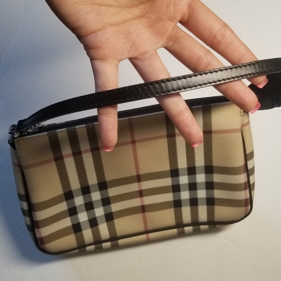 💰SOLD💰 BURBERRY Small Handbag Purse - Picture 2 of 11